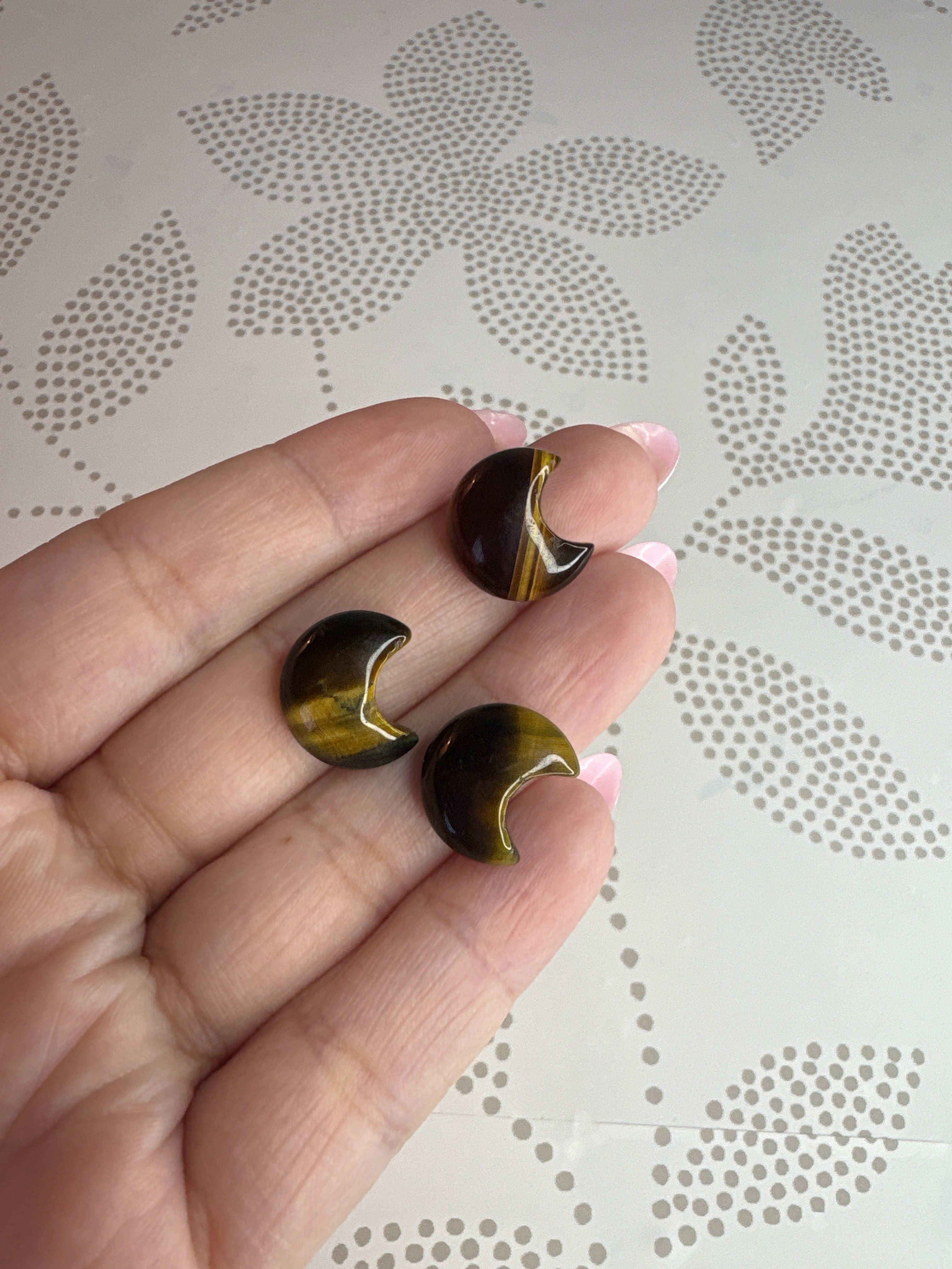 Mini Tigers Eye Moon